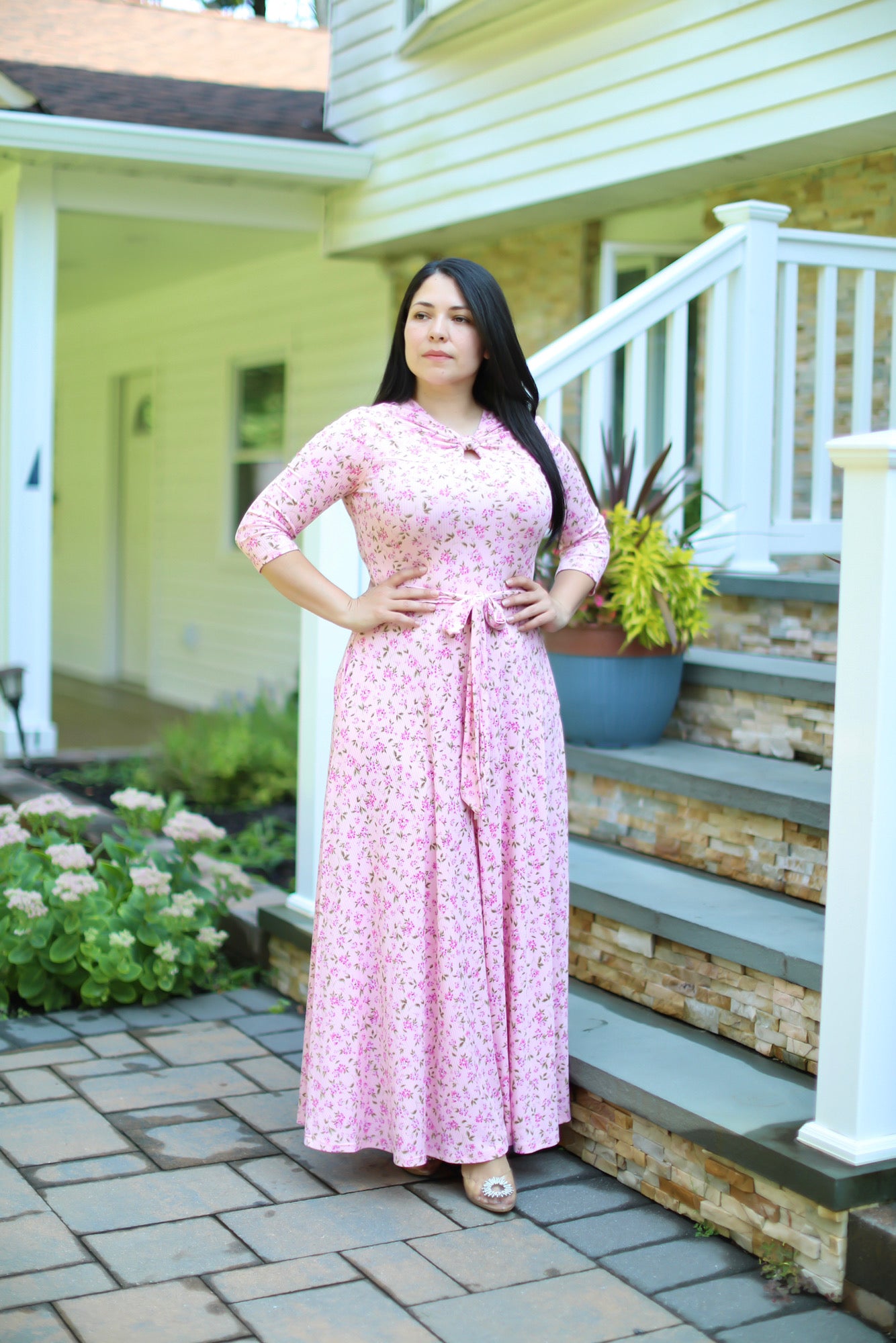 Soft Mini Flowers Maxi Dress