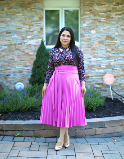 Pleated Bubble Gum Midi skirt