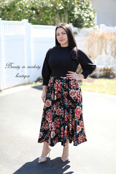 Princess Black/Floral Midi Dress