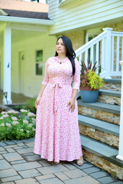Soft Mini Flowers Maxi Dress