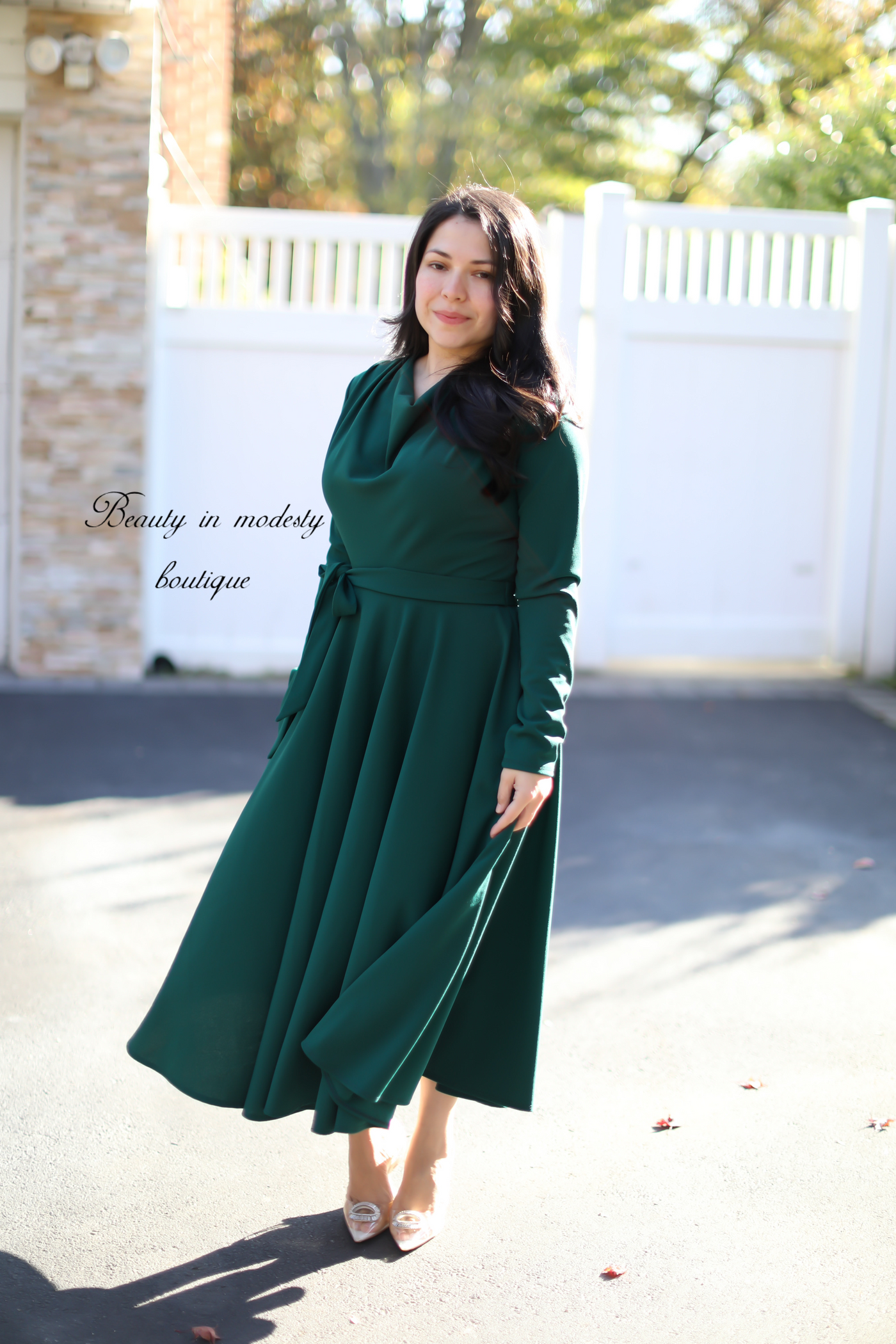 Eloise Hunter Green Midi Dress