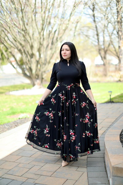 Mother's Black Roses Maxi Dress