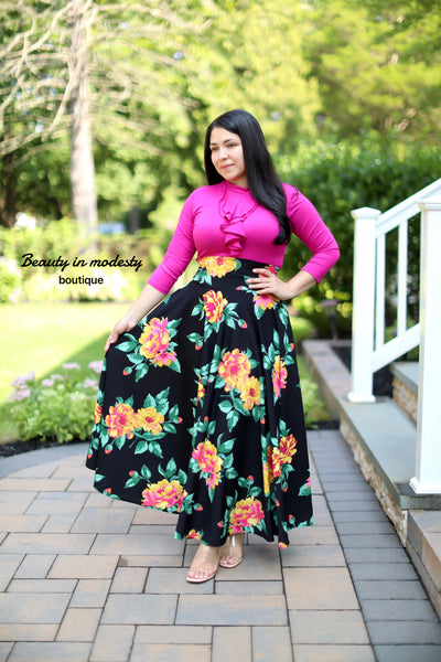 Black Mustard Flowers Maxi Skirt