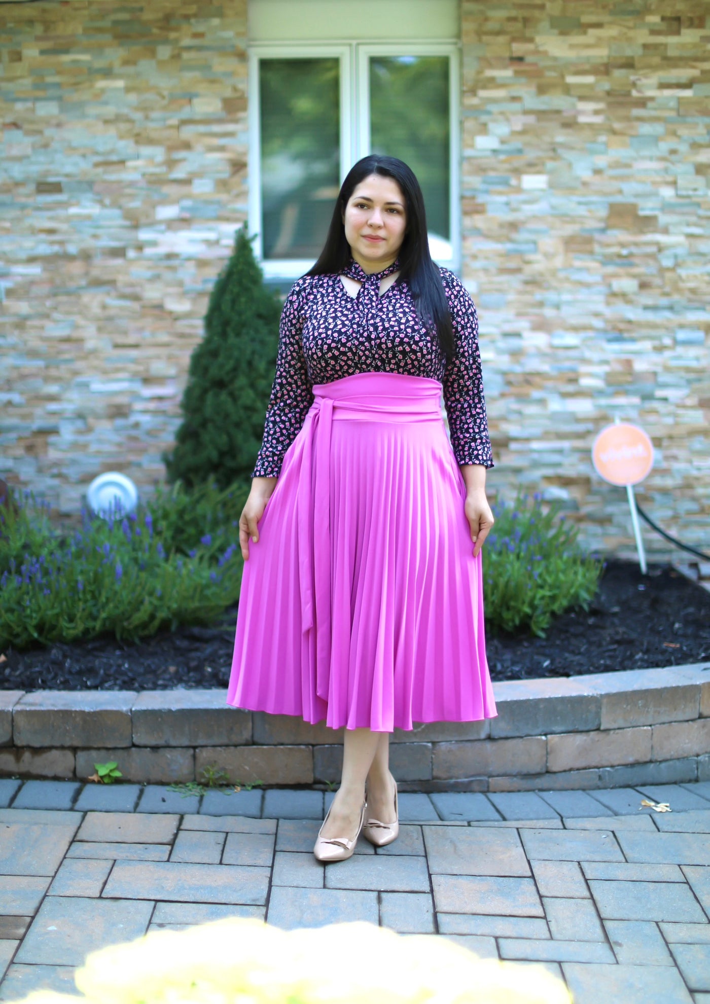 Pleated Bubble Gum Midi skirt