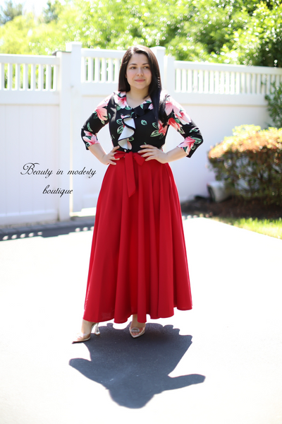 Floral Black / Red Maxi Dress