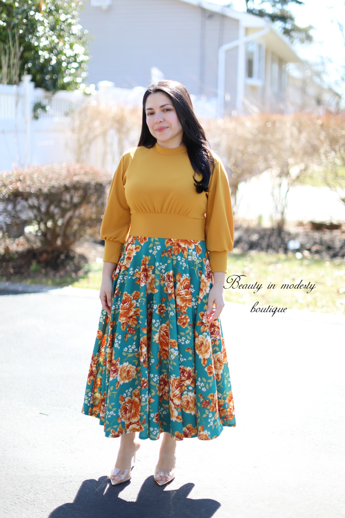 Princess Mustard / Floral Midi Dress