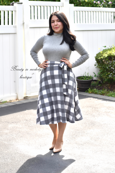 Kinsly Grey Midi Dress