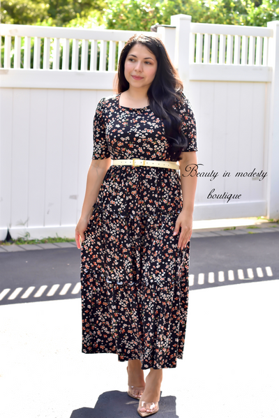 Primavera Daisy Floral Maxi Dress