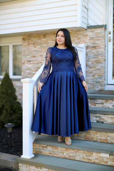 Regina Navy Lace Maxi Dress