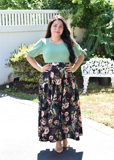 Aurora Sage Maxi Dress